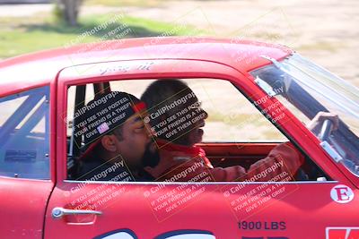 media/Apr-30-2022-CalClub SCCA (Sat) [[98b58ad398]]/Around the Pits/